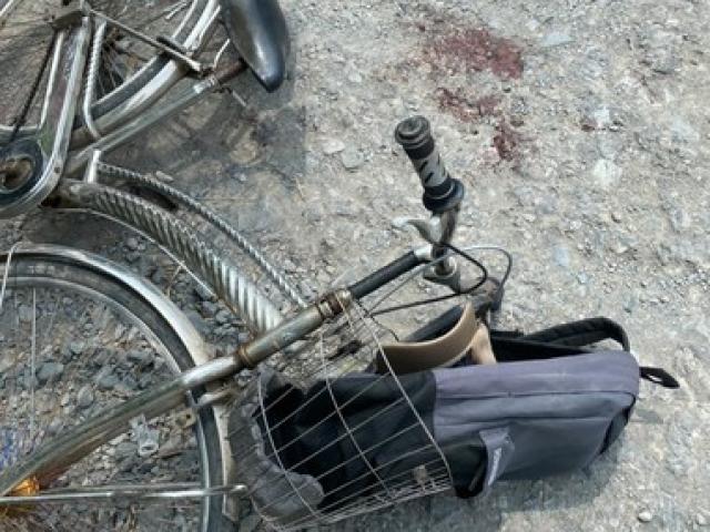 Pháp luật - Học sinh lớp 8 đâm học sinh lớp 7 trên đường đi học