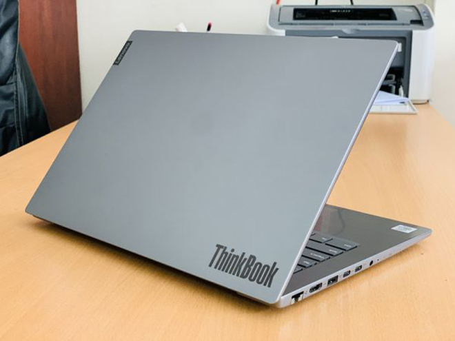 Điểm mặt laptop giá 12 - 14 triệu đồng pin “trâu”, máy khỏe - 5