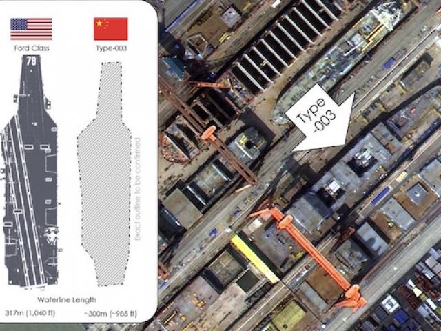 Thế giới - Ảnh vệ tinh "soi" rõ tàu sân bay TQ đóng mới, bất ngờ về kích thước