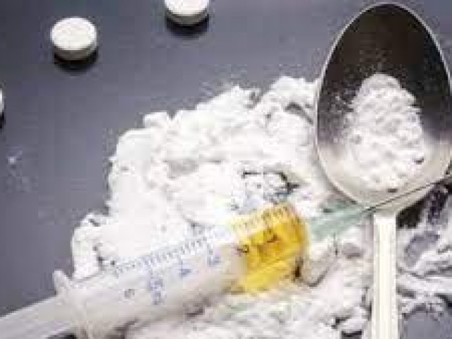 Pháp luật - Mánh lới của "ông trùm" dụ dỗ thiếu niên tham gia vào đường dây ma túy