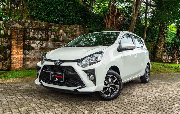 Giá xe Toyota mới nhất tháng 04/2021: Thông số xe và giá lăn bánh - 10