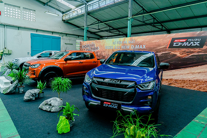 Xe bán tải Isuzu D-max mới ra mắt tại Việt Nam, giá từ 630 triệu đồng - 4