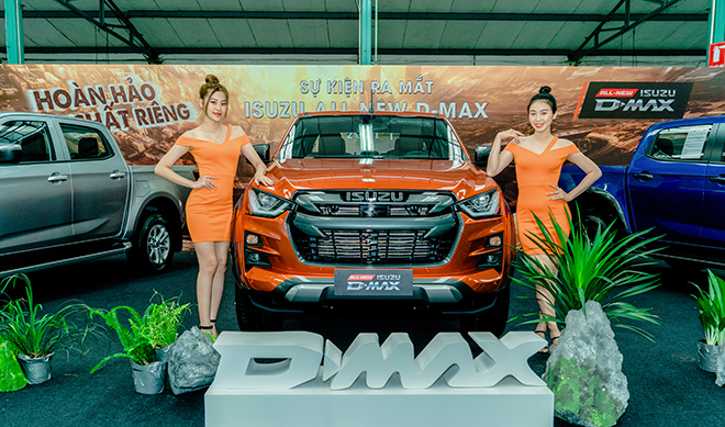 Xe bán tải Isuzu D-max mới ra mắt tại Việt Nam, giá từ 630 triệu đồng - 1