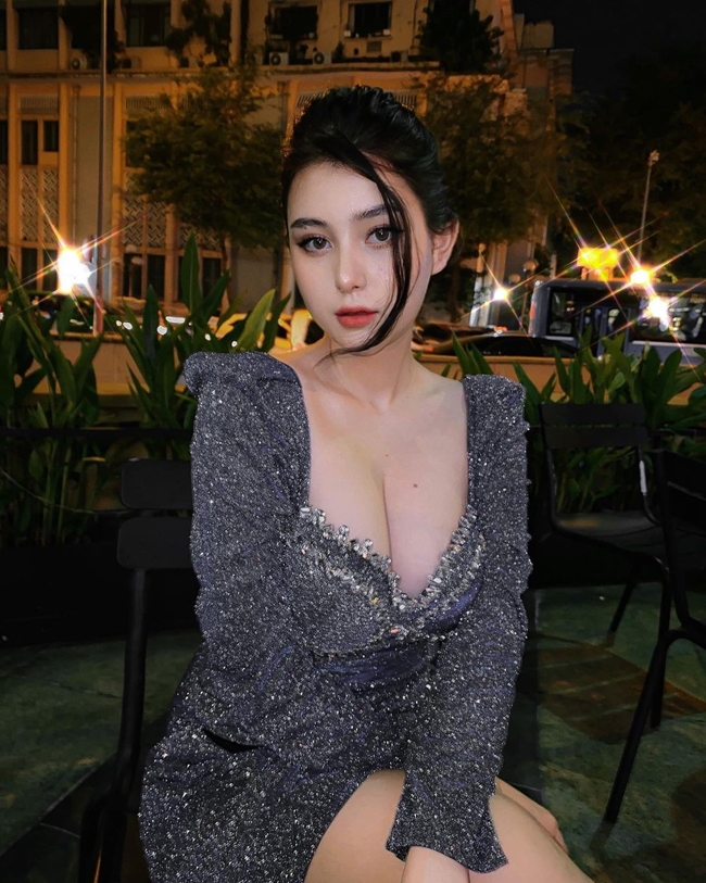 Về chế độ ăn, Sunna cho biết cô có thói quen ăn ít cơm, thích ăn rau và chủ yếu ăn đồ luộc nên không cần ăn kiêng để giảm cân.
