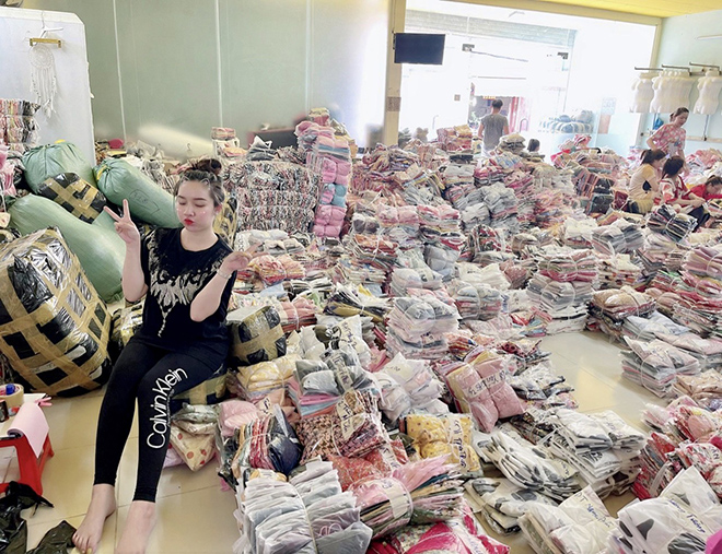 Số lượng đơn hàng mà xưởng Phụng Kem giao cho khách hàng