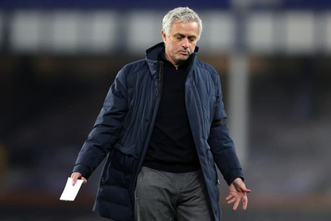 Chấn động châu Âu 24 giờ qua: Super League gây "bão", Mourinho mất ghế - 4