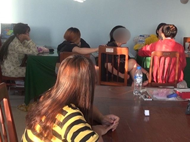 Pháp luật - 8 thiếu nữ được giải cứu từ "động quỷ" như thế nào?