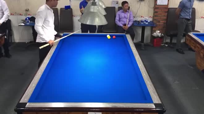 Cơ thủ chơi đẹp với “Vua libre Việt”, gây “sốt” làng bi-a Việt Nam