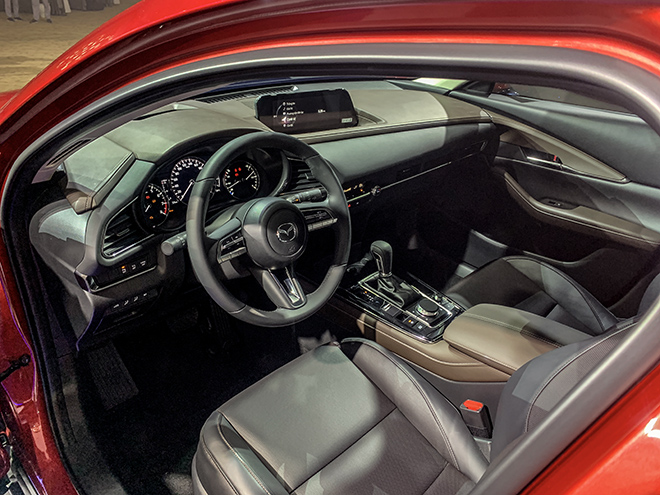 Giá lăn bánh Mazda CX-3 và CX-30 vừa ra mắt, rẻ nhất 629 triệu đồng - 9