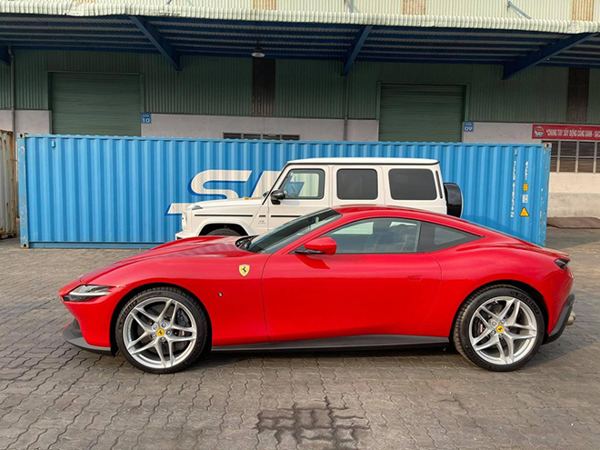 Siêu xe Ferrari Roma thứ 2 xuất hiện tại Việt Nam - 5