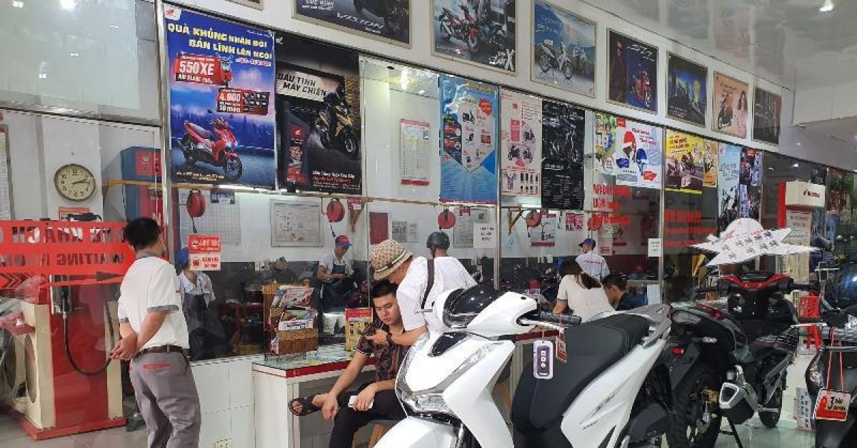 Xe máy - Xe đạp - Giá xe Honda SH gần 'đạt đỉnh' 126 triệu đồng