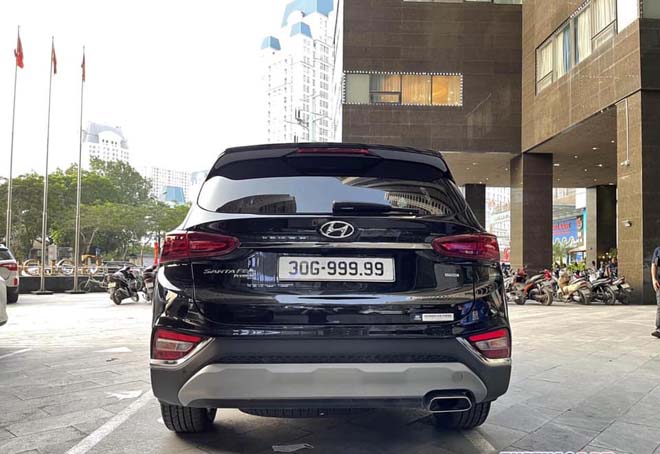 Hyundai Santa Fe bốc biển ngũ quý 9 "hét giá" gần 4 tỷ đồng - 5