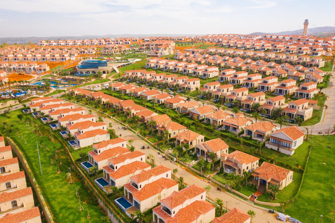 Sự hình thành của khu nghỉ dưỡng nâng tầm diện mạo vịnh Mũi Né và tạo bước ngoặt du lịch cho khu vực.