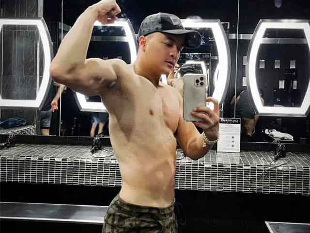 Làm đẹp - "Ông hoàng sưu tầm sổ đỏ showbiz Việt” có body vạm vỡ nhờ giảm 2 kg mỡ