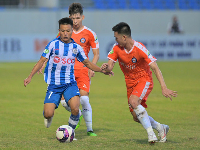 Bóng đá - Video Đà Nẵng - Bà Rịa Vũng Tàu: Đức Chinh "nổ súng", nhọc nhằn đi tiếp