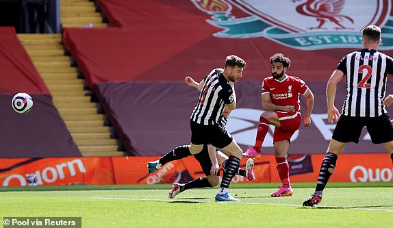 Trực tiếp bóng đá Liverpool - Newcastle: Miệt mài tìm bàn thắng - 12