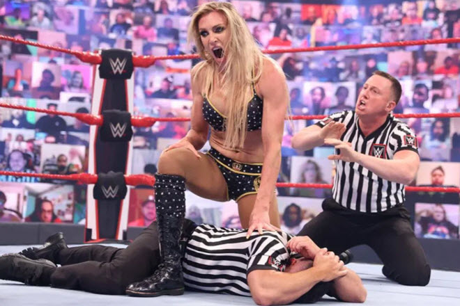 Charlotte Flair nhận án phạt nặng vì hành hung trọng tài