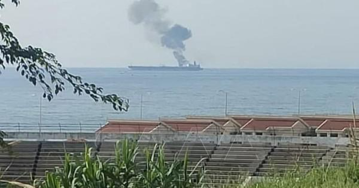 Thế giới - "Tàu chở dầu Iran" bị tấn công ngoài khơi Syria, 3 người chết