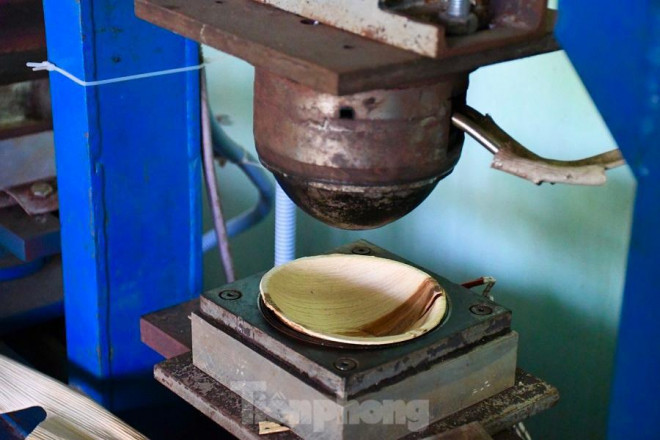 Những sản phẩm đã tạo thành hình. Ảnh: Nguyễn Ngọc