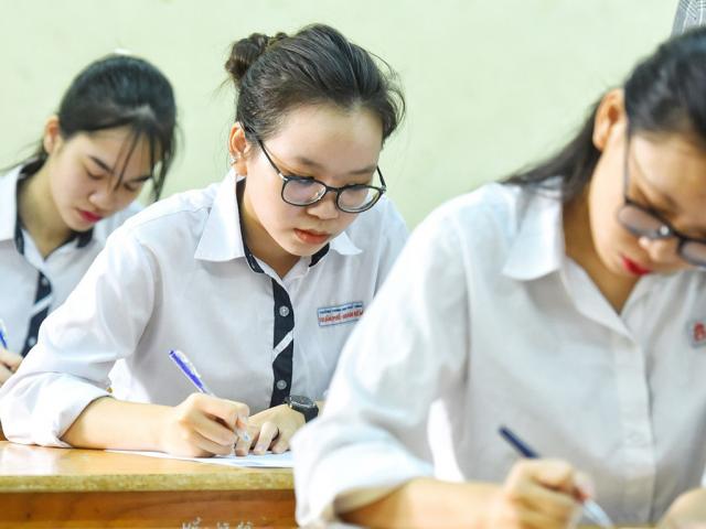 Giáo dục - du học - Bộ GD&amp;ĐT đề nghị giữ nguyên mức học phí năm học 2021-2022