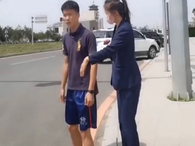 Cười 24H - Để bán được hàng phải là người "lầy lội" không ai bằng