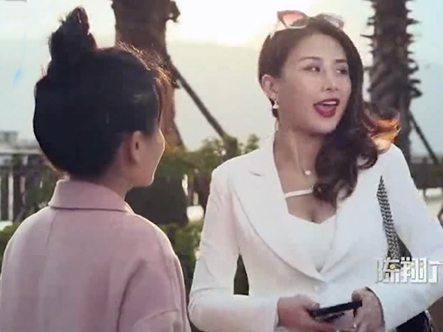 Cười 24H - Người đẹp "nhờ phúc của chồng" và sự thật khiến bạn thân giật mình