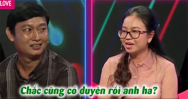 Bạn muốn hẹn hò tập 715 cùng ông bà mối Quyền Linh – Hồng Vân gặp gỡ cặp đôi ở TPHCM là Đình Huy (37 tuổi) làm nghề điện tự do và Minh Phương (34 tuổi) – trưởng phòng marketing công ty L’angfarm.