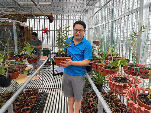 Ông chủ vườn lan Trần Chiến và cơ duyên rẽ lối sang hoa lan - 1