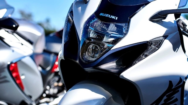 "Thần gió" Suzuki Hayabusa 2021 ra mắt, giá 505 triệu đồng - 6