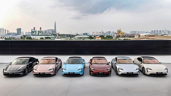 Loạt xe điện Porsche Taycan chính hãng có mặt tại Việt Nam, giá bán từ hơn 4,7 tỷ đồng - 1