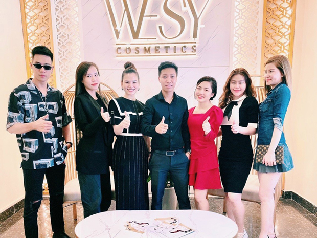 Hiện nay, anh được biết đến với vai trò là người tư vấn và đồng hành với nhiều bạn trẻ muốn theo đuổi định hướng TikTok chuyên nghiệp