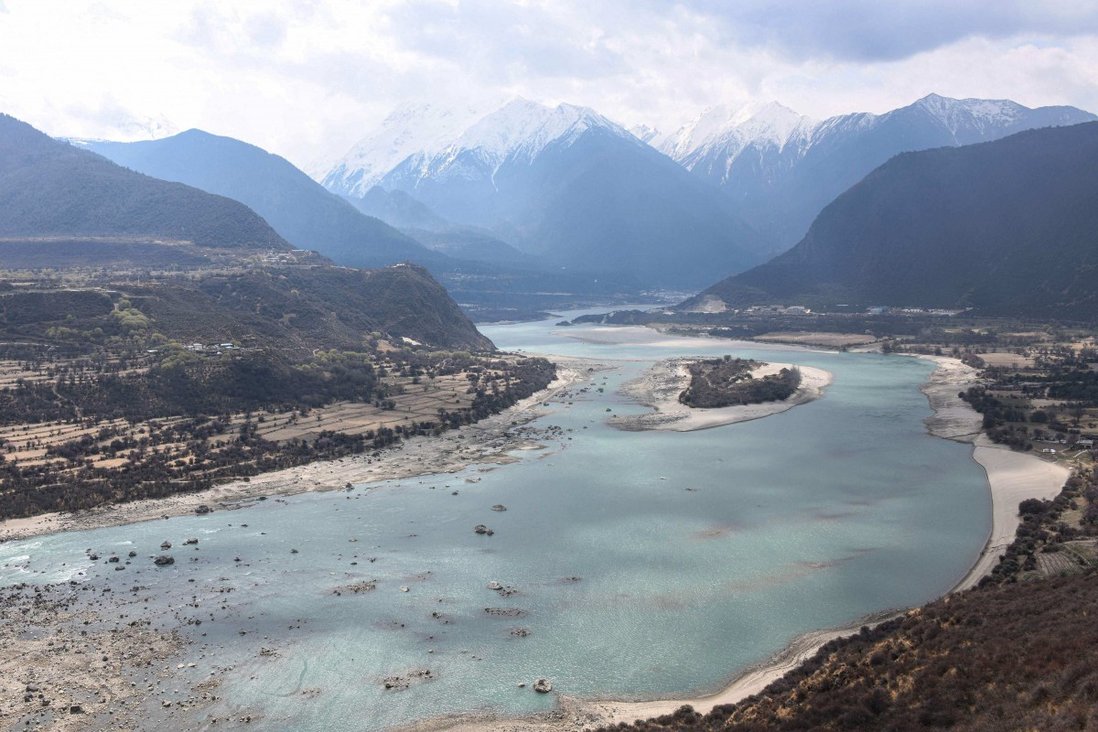 Trung Quốc đặt mục tiêu xây dựng siêu đập thủy điện trên sông&nbsp;Yarlung Tsangpo ở Tây Tạng.&nbsp;
