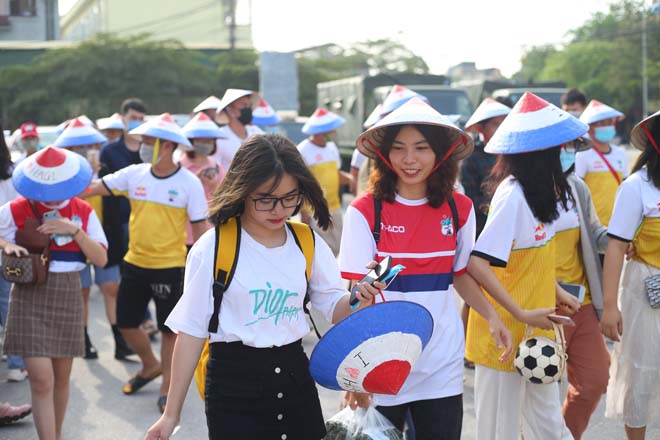 Trực tiếp bóng đá Thanh Hóa - HAGL: Tốc độ đẩy cao, nóng bỏng khu trung tuyến - 20