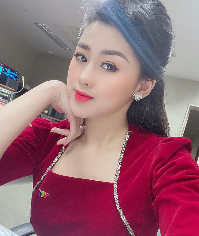 Đinh Ngọc Mai là gương mặt quen thuộc đối với khán giả Việt. 
