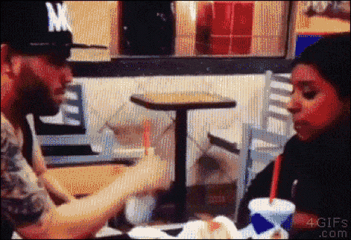 Cái kết cực thốn với những pha troll bá đạo nhất hệ mặt trời - 1