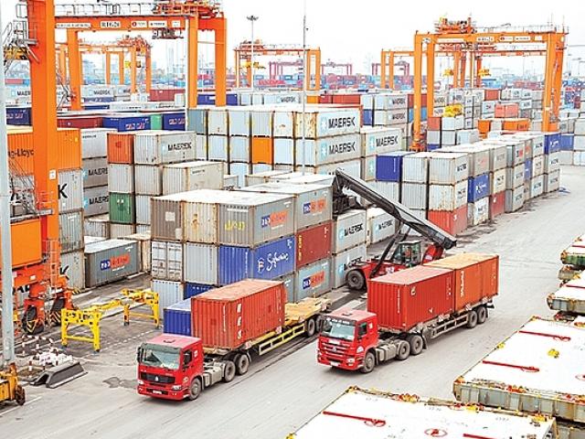 Thị trường - Tiêu dùng - Nhập khẩu hàng hóa từ Trung Quốc vào Việt Nam tăng mạnh tới 48%