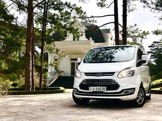 Ô tô - Bỏ túi những kinh nghiệm lái xe hơi đi du lịch trong ngày lễ