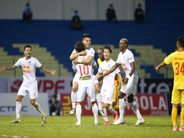 Bóng đá - HAGL "thời tới cản không kịp": Hơn Viettel 5 điểm, sáng cửa vô địch giai đoạn 1