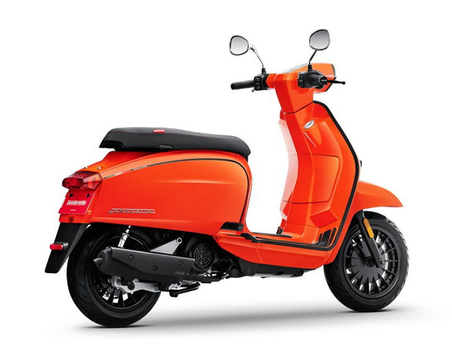 Lambretta V200 Special 2021