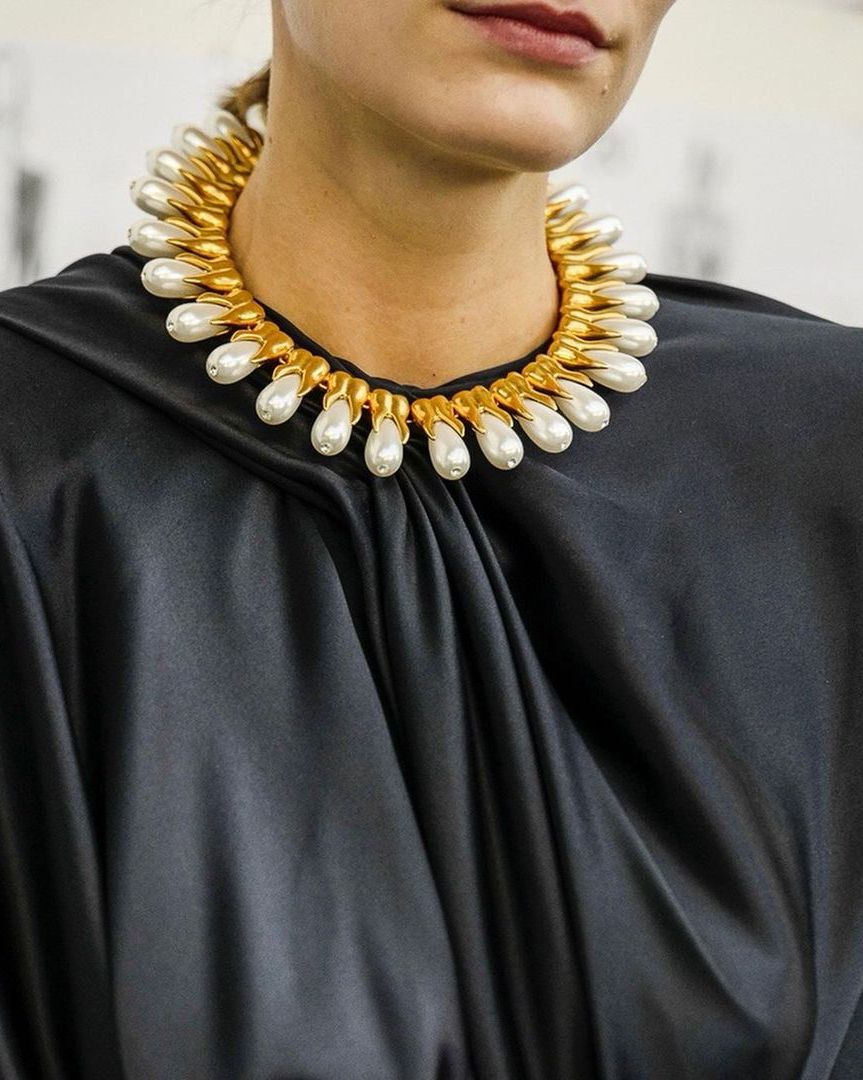 Schiaparelli: Đền thiêng làng mốt có quá khứ huy hoàng, tương lai rực rỡ - 10