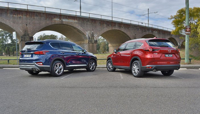 So sánh Hyundai Santa Fe và Mazda CX-8, đâu là SUV 7 chỗ đáng mua hơn? - 3