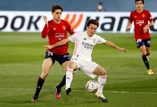 Trực tiếp bóng đá Real Madrid - Osasuna: Zidane đau đầu hàng công chủ nhà - 14