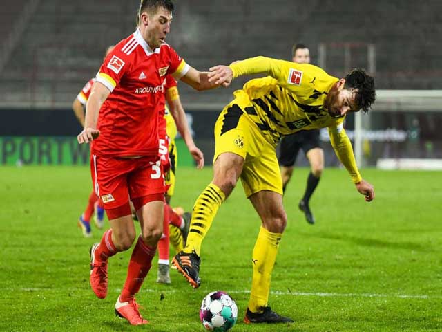 Bóng đá - Video Dortmund - Holstein Kiel: Hiệp 1 "tàn sát", vé chung kết dễ dàng