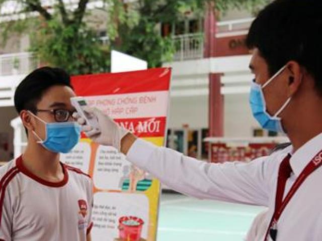 Giáo dục - du học - Dịch COVID-19 bùng phát, Bộ GD&ĐT yêu cầu xây dựng kịch bản ứng phó