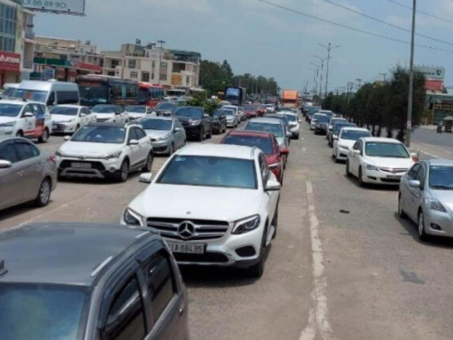 Tin tức trong ngày - Hàng trăm xe máy "đi lạc" vào cao tốc Long Thành trong 4 ngày nghỉ lễ 30/4