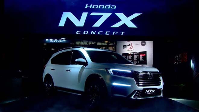 Vén màn MPV lai SUV 7 chỗ hoàn toàn mới của Honda - 1