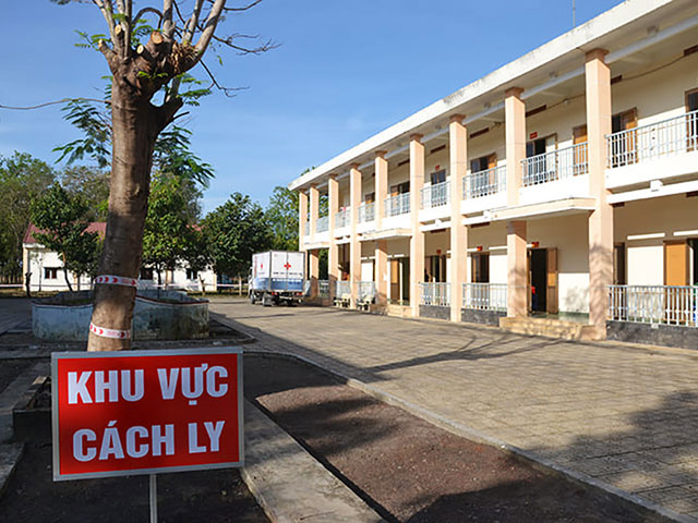 Tin tức trong ngày - Đã tìm thấy 2 người Trung Quốc trốn khỏi khu cách ly ở TP.HCM