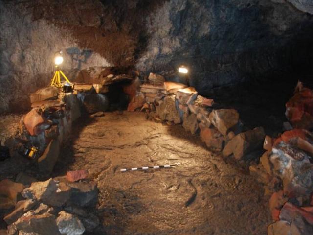 Thế giới - Bí ẩn bên trong hang động hiến tế của người Viking để ngăn chặn ngày tận thế