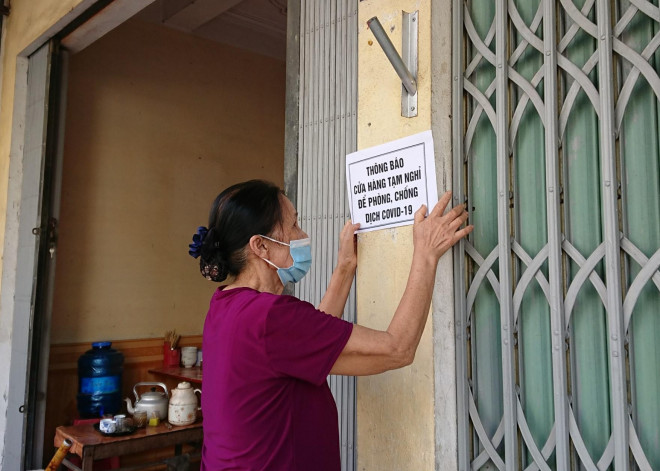 Nhiều hàng quán ở Yên Bái tạm nghỉ để phòng chống dịch bệnh COVID-19.