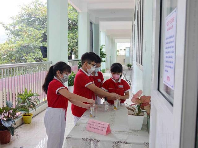 Giáo dục - du học - Đã có 15 tỉnh/thành cho học sinh tạm nghỉ học